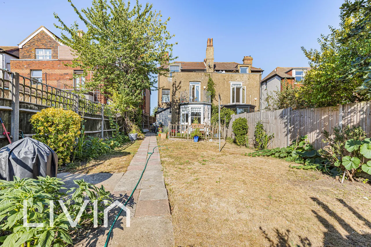 South Norwood Hill, London, SE25, photo 11