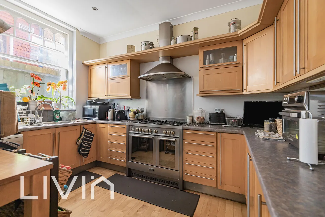 South Norwood Hill, London, SE25, photo 18