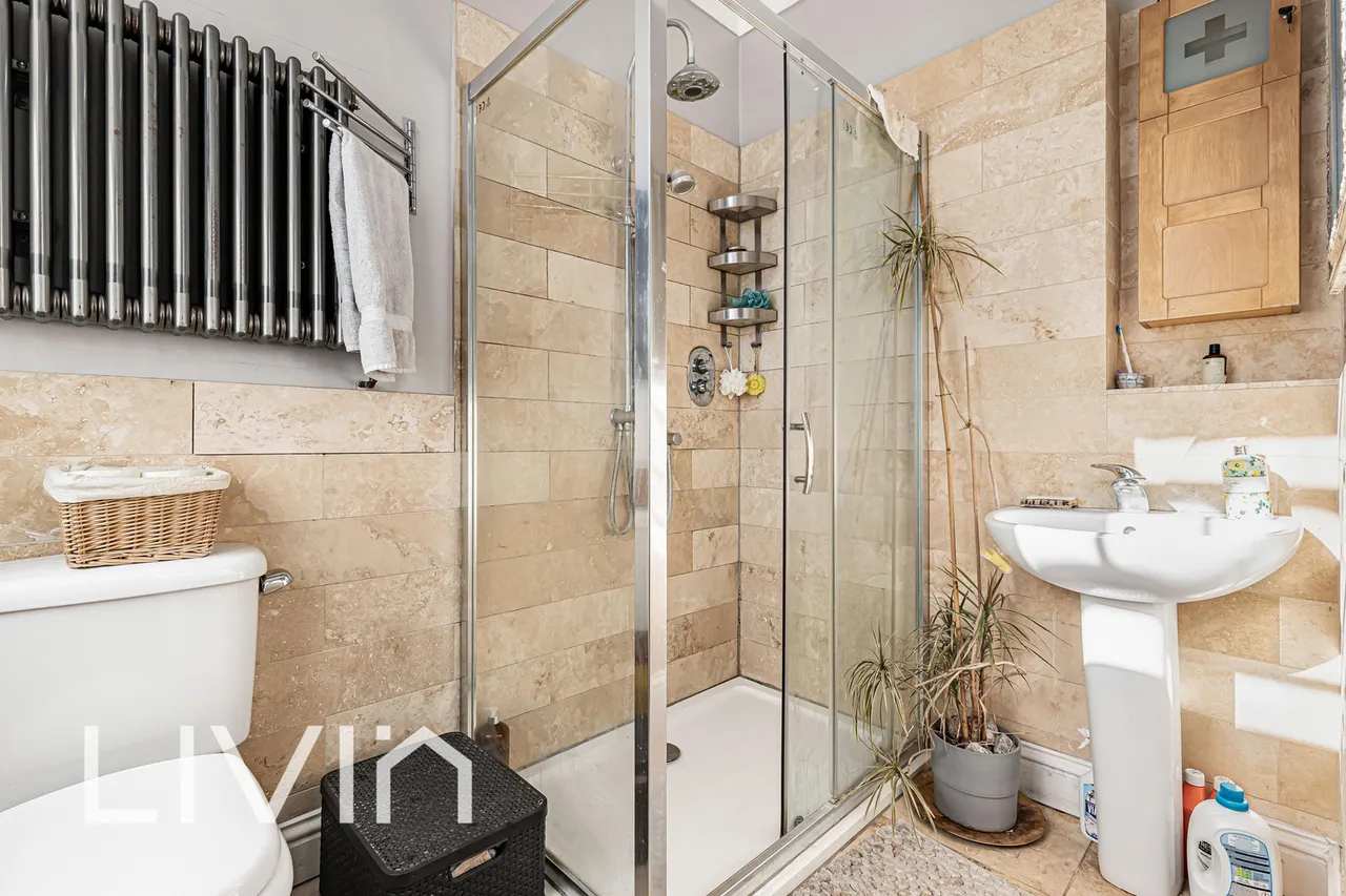 South Norwood Hill, London, SE25, photo 25