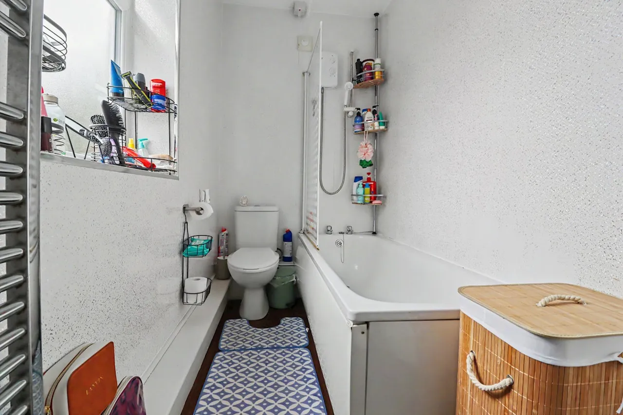 St Edward Street, Newport, NP20, photo 11