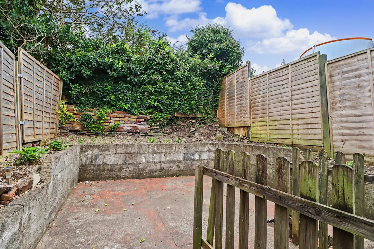 St Edward Street, Newport, NP20, photo 13
