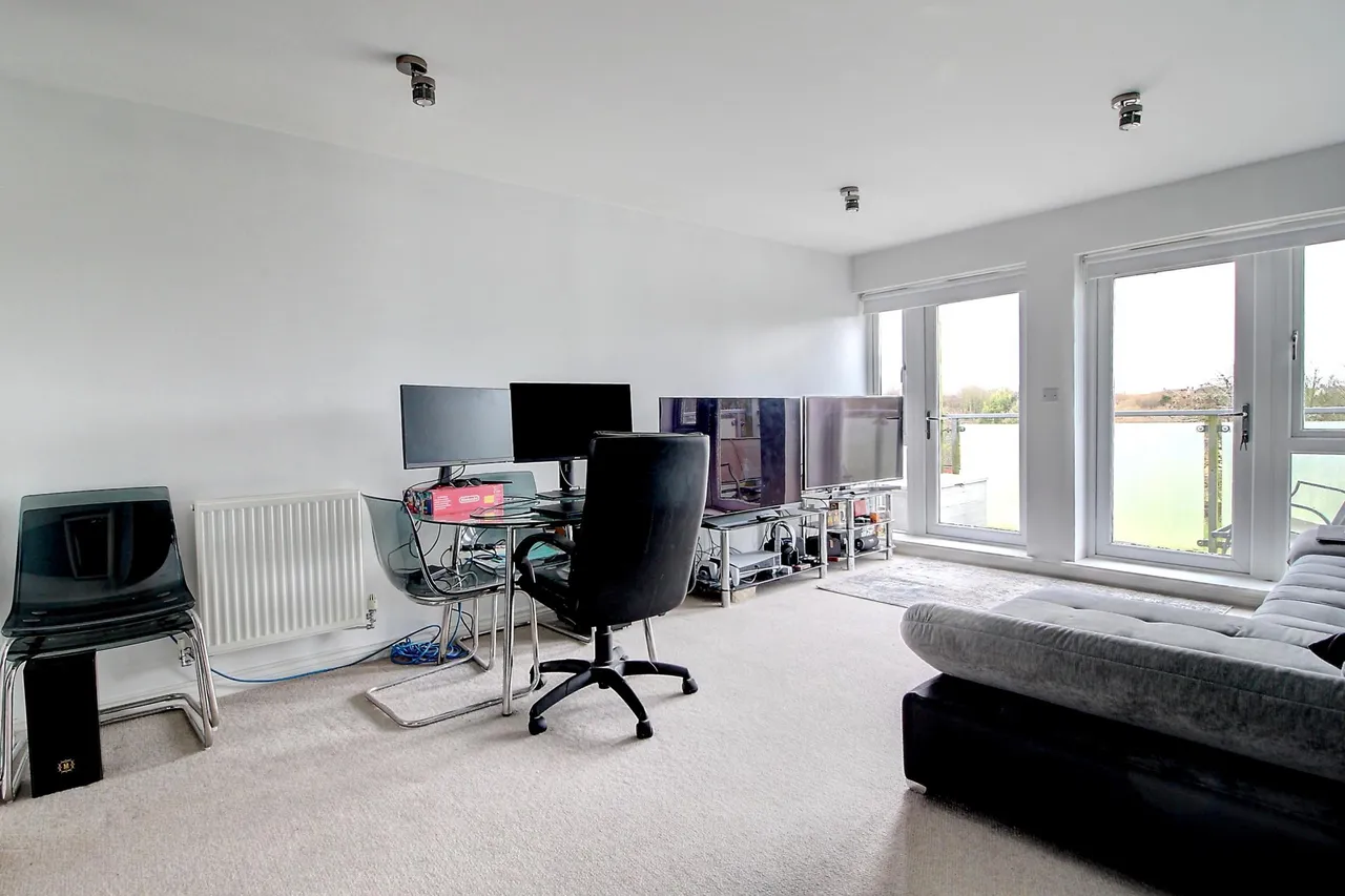 John Hunt Drive, Basingstoke, RG24, photo 2
