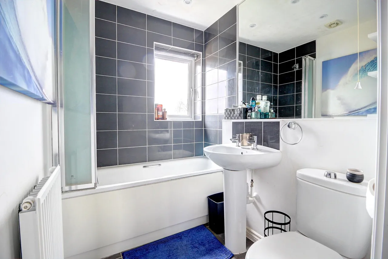 John Hunt Drive, Basingstoke, RG24, photo 9