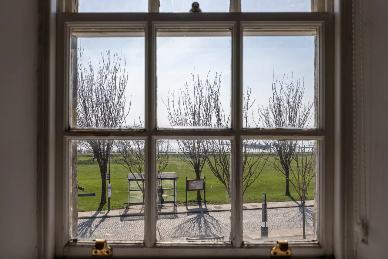 Upper East Sandhaven, Culross, Dunfermline, Fife, KY12 8JG, photo 13