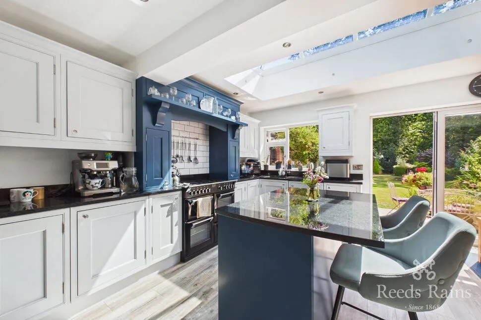 Woodville Drive, Marple, Cheshire, SK6, photo 5