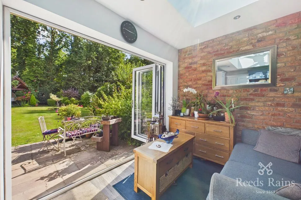 Woodville Drive, Marple, Cheshire, SK6, photo 6