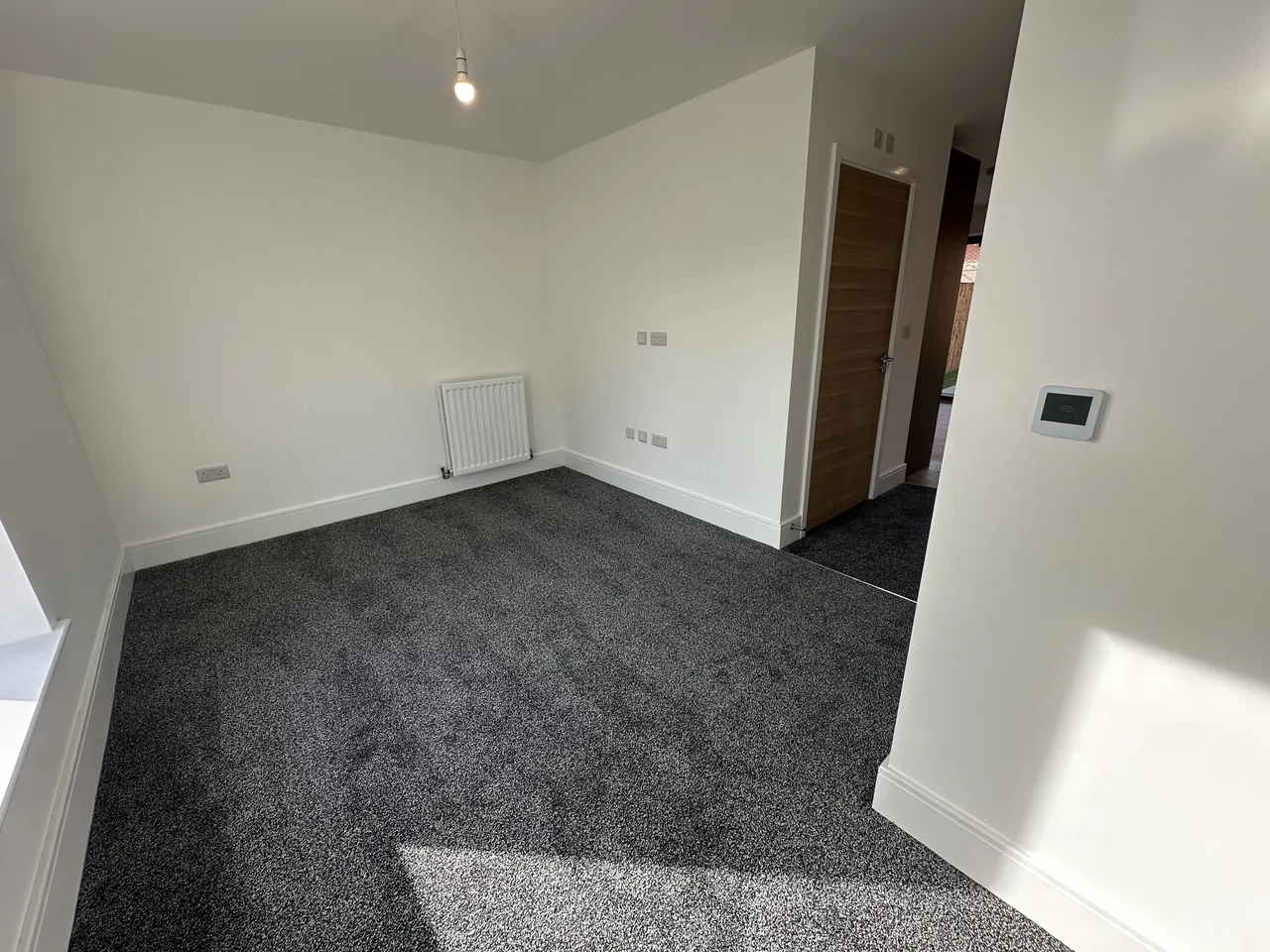 Hollowsbrook Road, New Rossington, DN11, photo 6