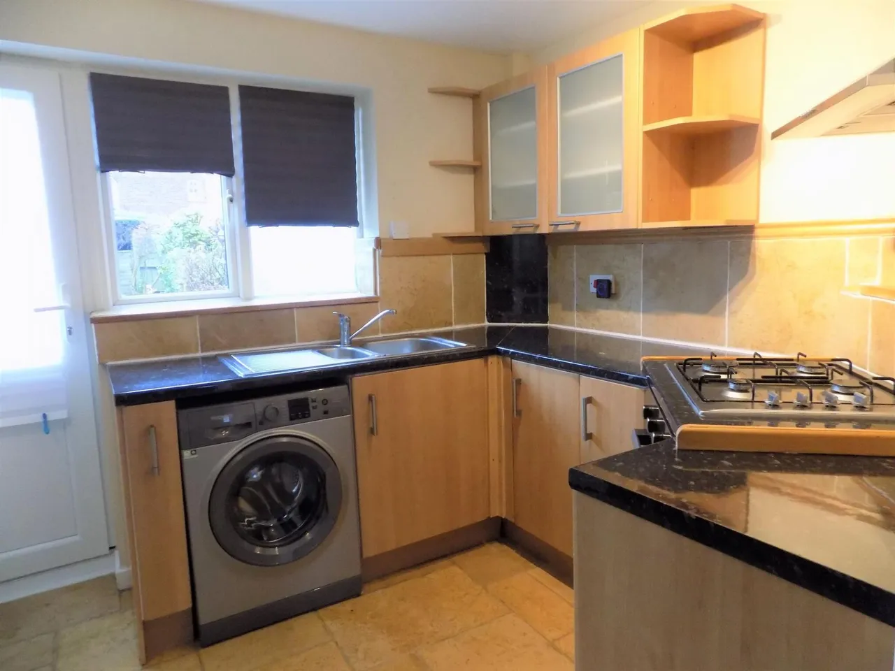 Milburn Grove, Bingham, NG13, photo 3