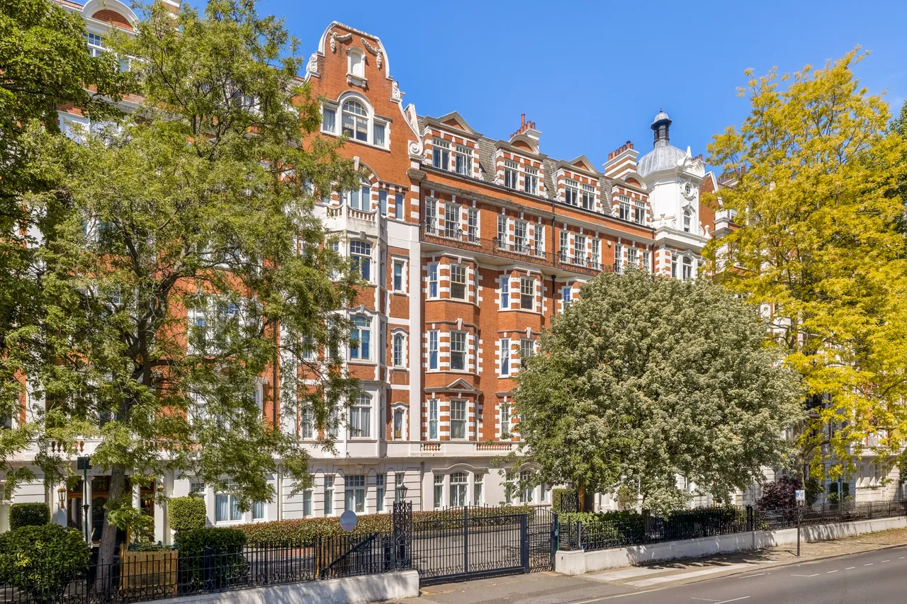 5 bed flat for sale, Prince Albert Road, St John's Wood, NW8