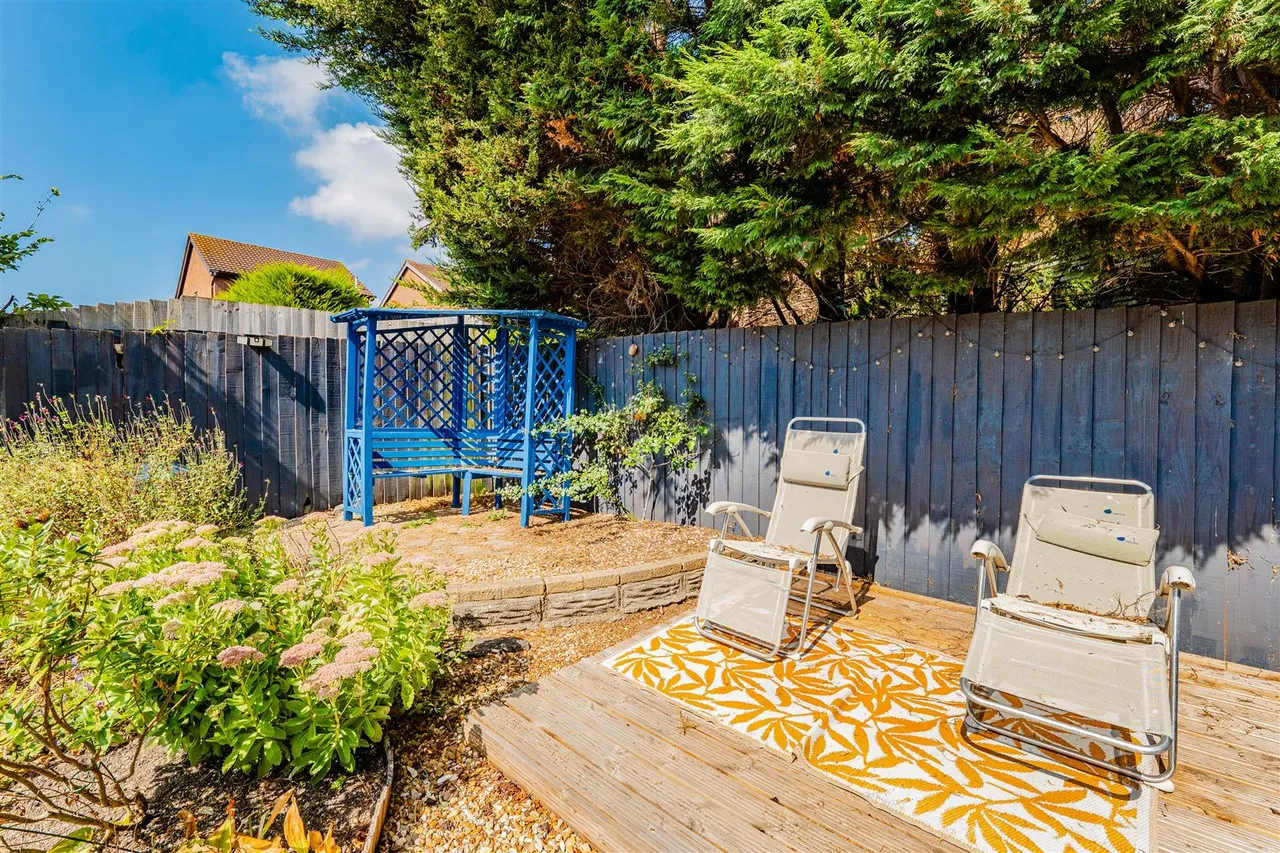 Priory Gardens, Barry, CF63 1FH, photo 23