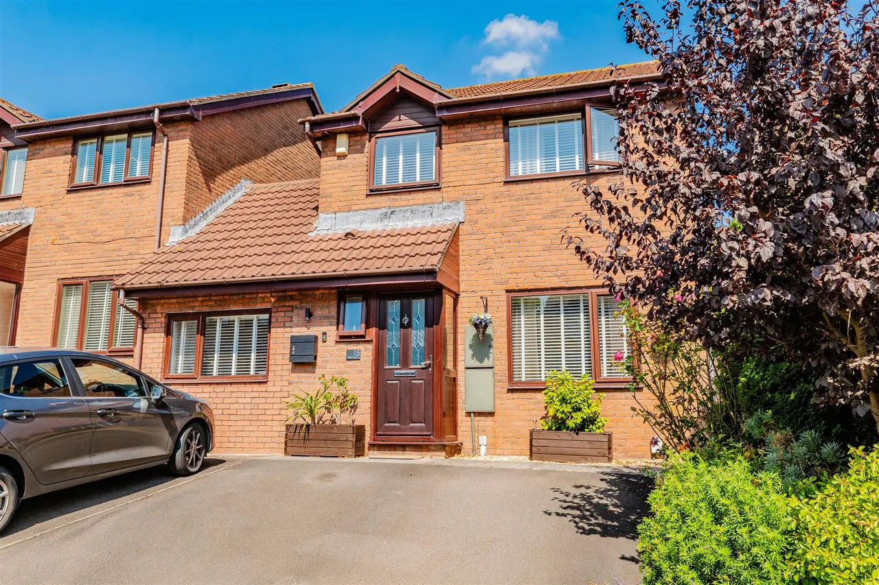 Priory Gardens, Barry, CF63 1FH, photo 35