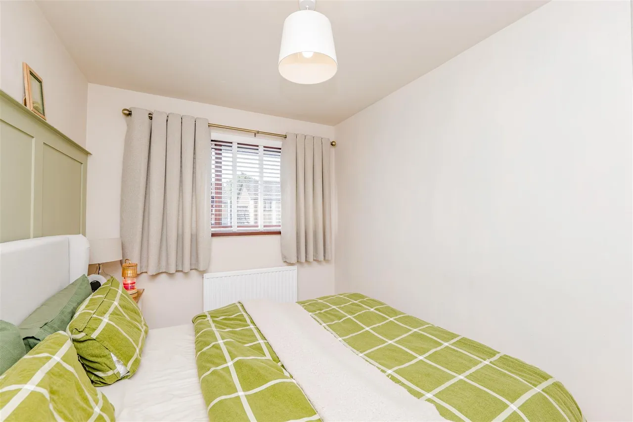 Priory Gardens, Barry, CF63 1FH, photo 27
