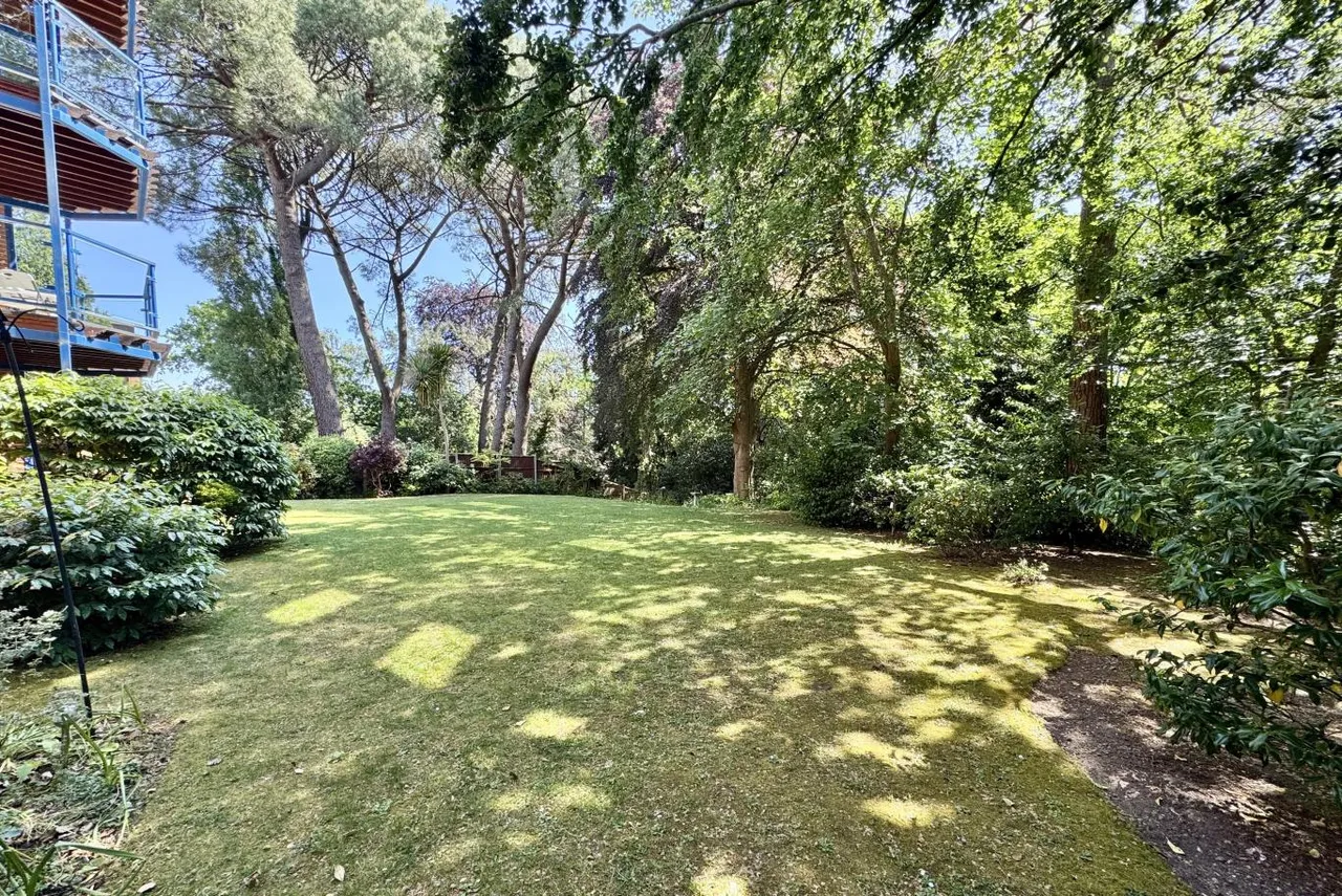 Stockwood Court, BH2, photo 16