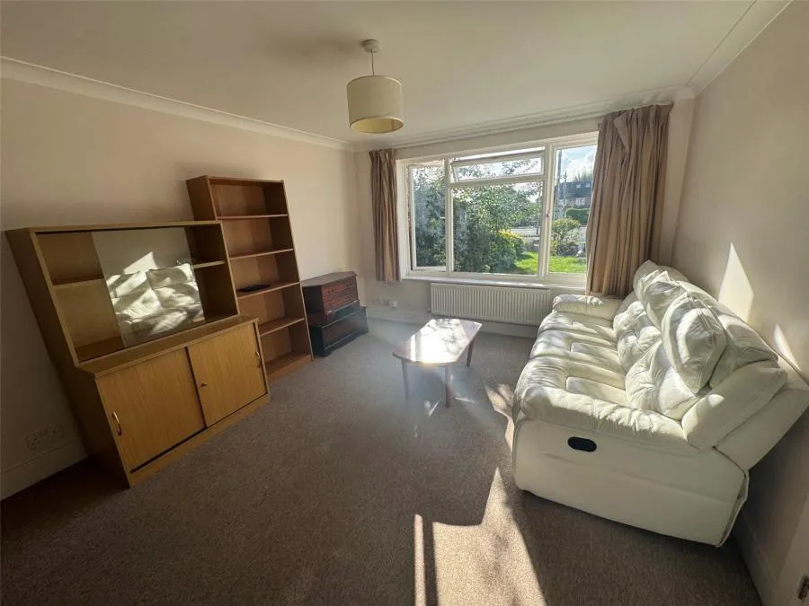 Oxford Road, Kidlington, OX5, photo 6