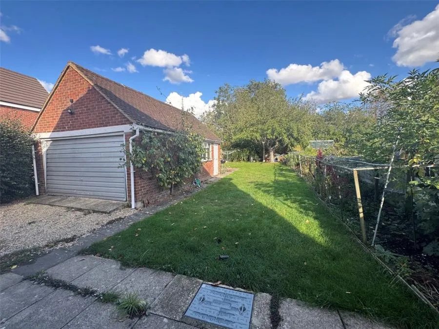 Oxford Road, Kidlington, OX5, photo 4