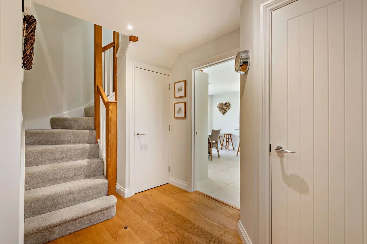 Cross in Hand, Heathfield, East Sussex, TN21 0LS, photo 7