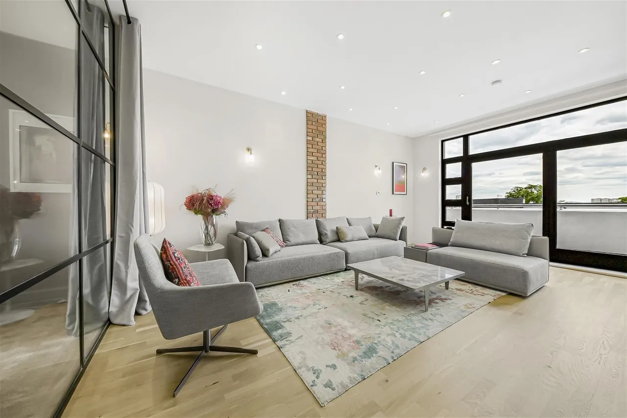 Kimberley Road, London NW6 7SL, photo 12