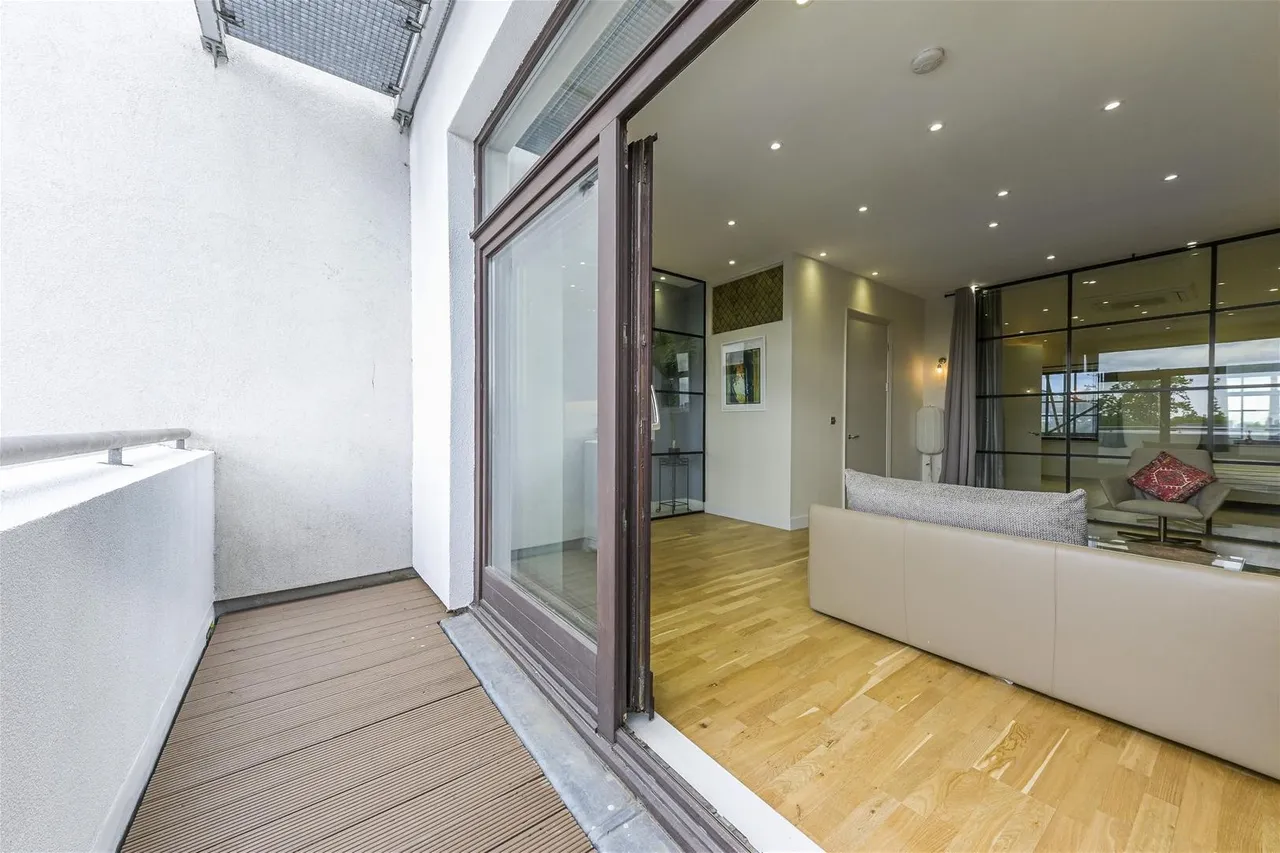 Kimberley Road, London NW6 7SL, photo 8
