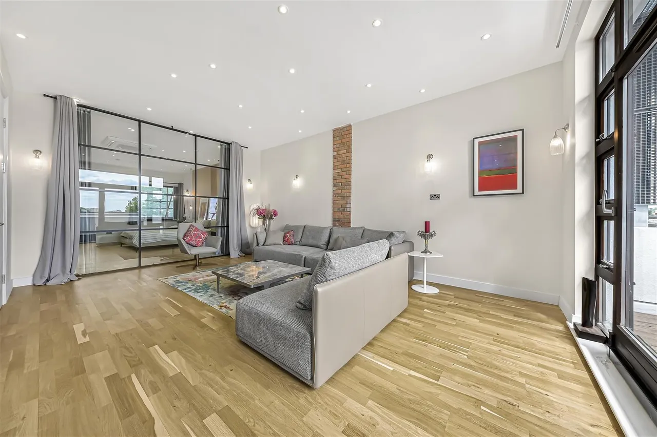 Kimberley Road, London NW6 7SL, photo 13