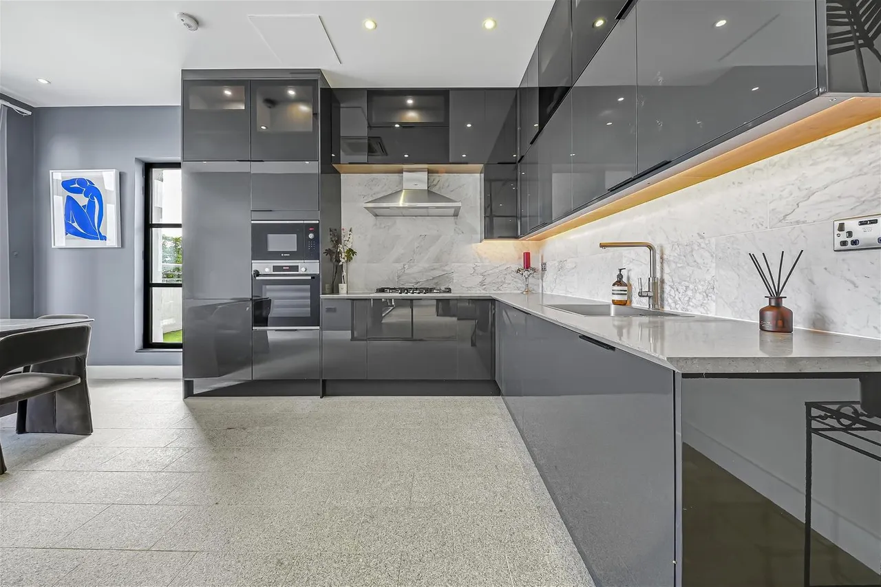Kimberley Road, London NW6 7SL, photo 16