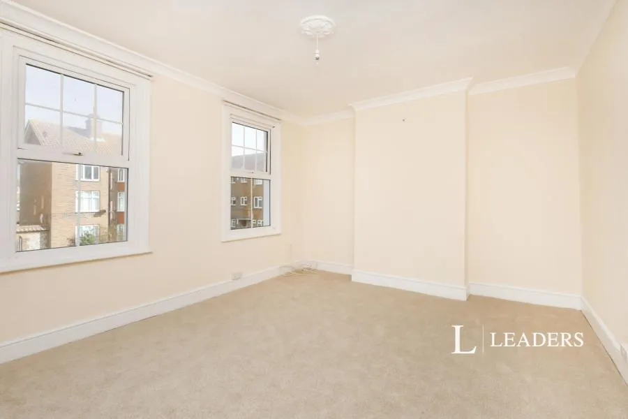 Redoubt Road, Eastbourne, BN22, photo 7