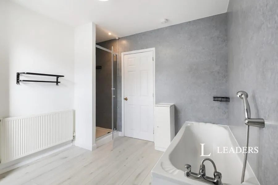 Redoubt Road, Eastbourne, BN22, photo 10