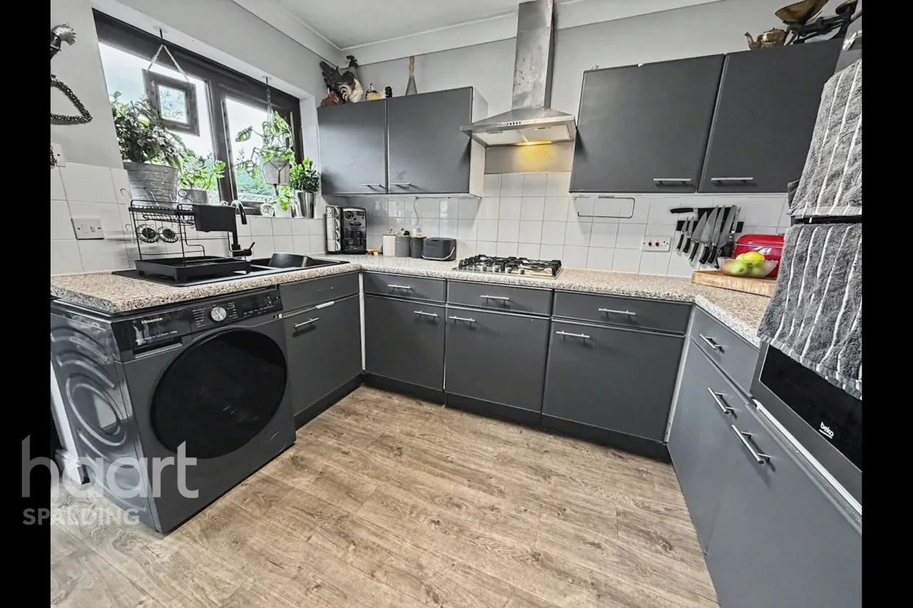 Hannam Boulevard, Spalding, PE11, photo 10