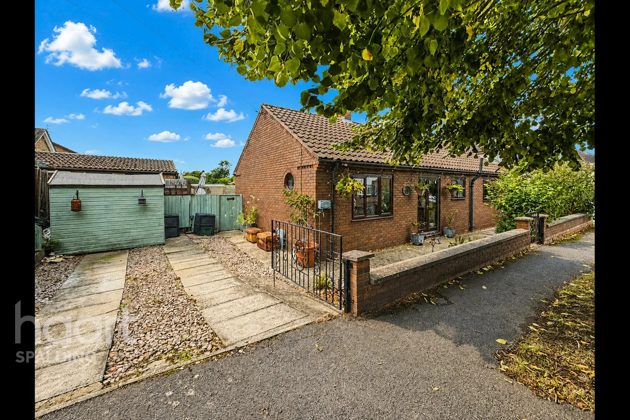 Hannam Boulevard, Spalding, PE11, photo 37