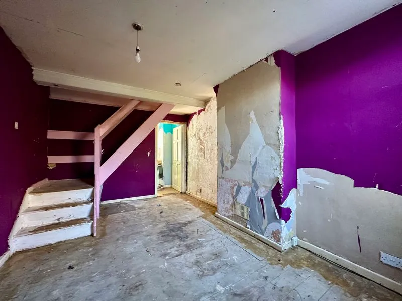 Russell Street, Luton LU1 5EB, photo 2