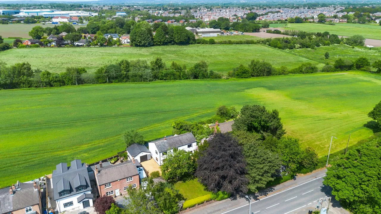 Newton Road, Lowton, Warrington, Warrington, WA3 1JE, photo 28