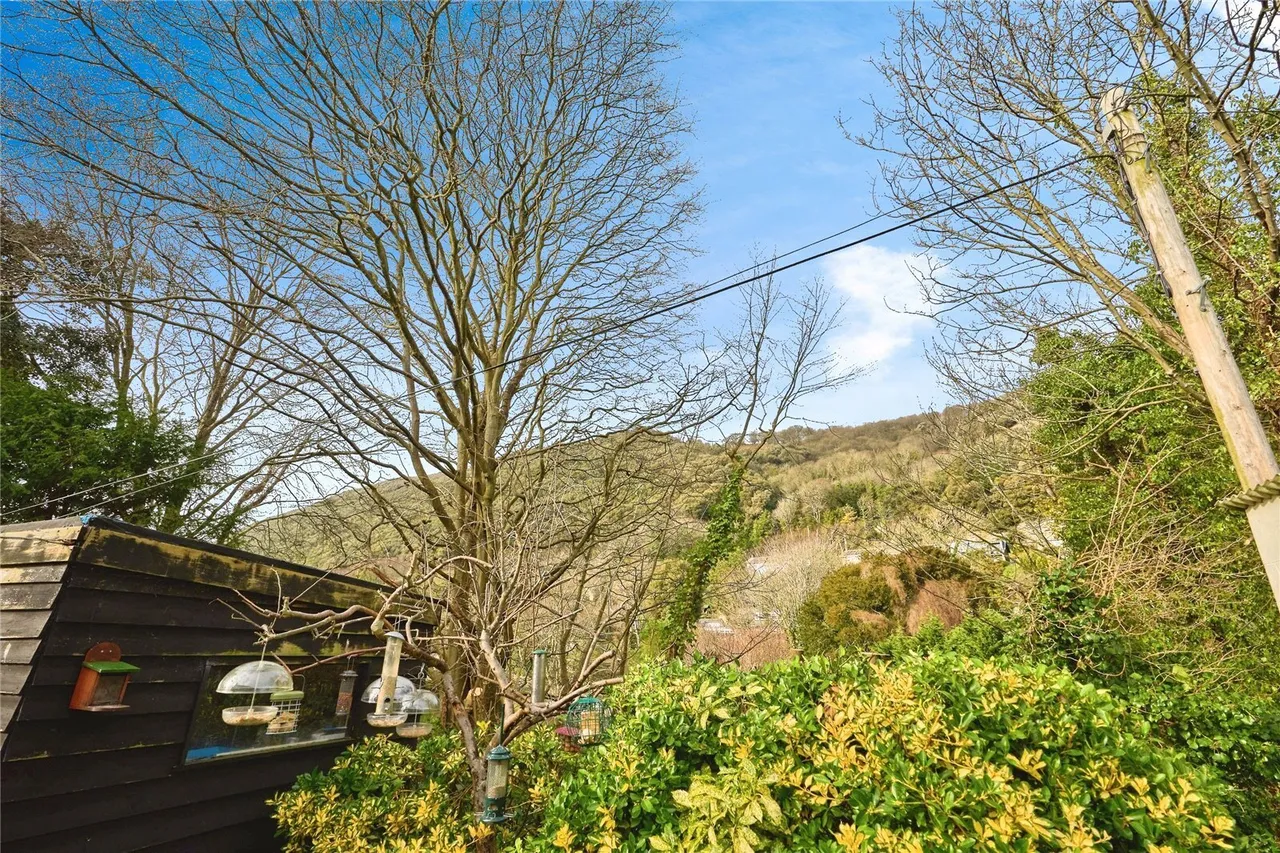 Madeira Road, Ventnor, PO38, photo 29