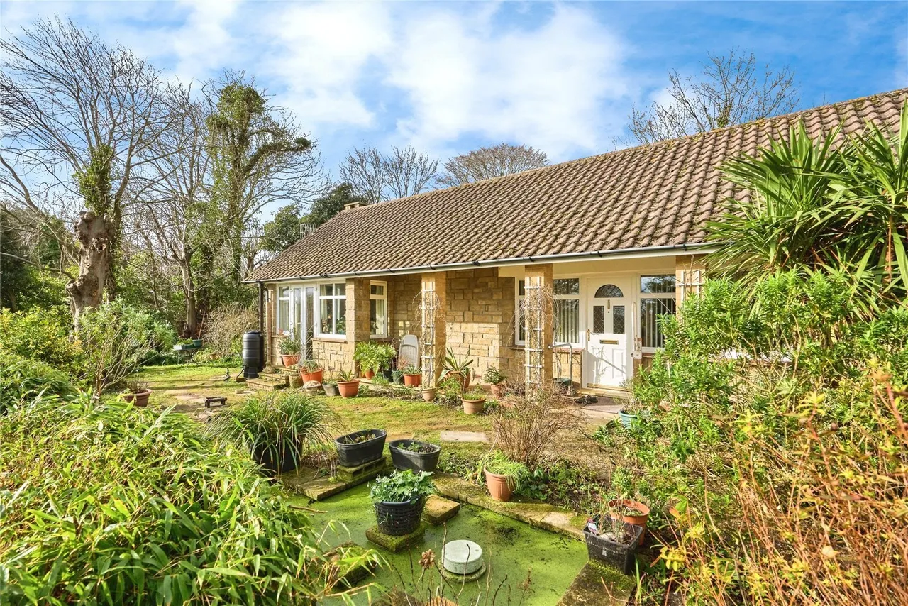 Madeira Road, Ventnor, PO38, photo 30