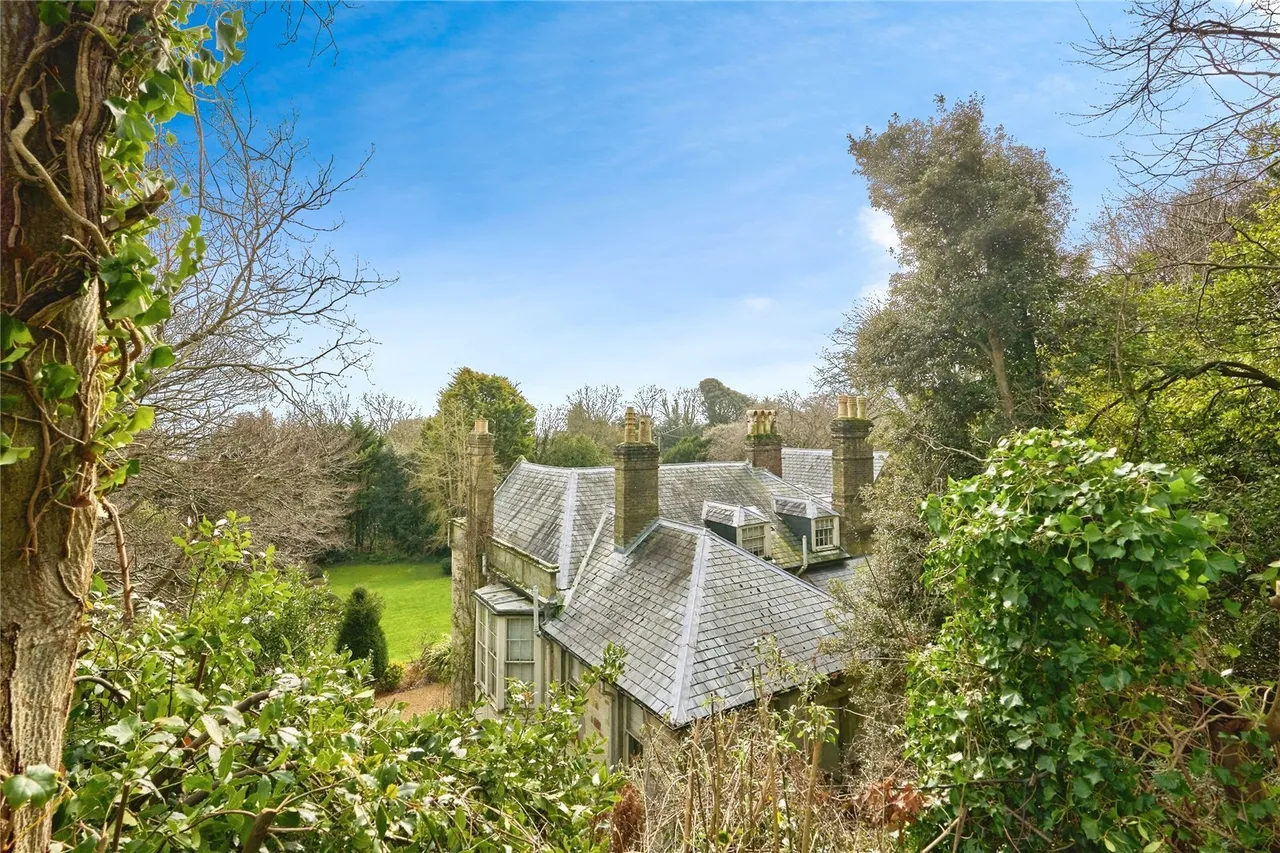 Madeira Road, Ventnor, PO38, photo 35