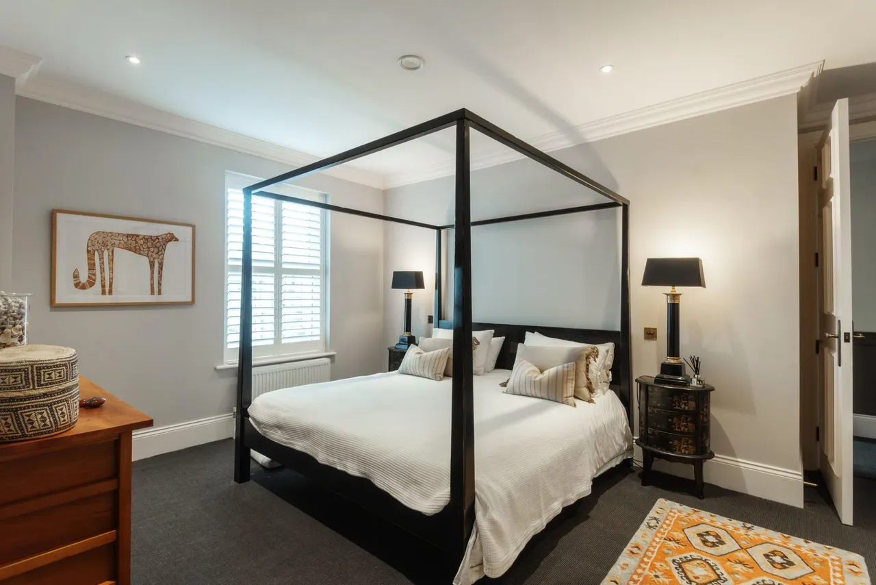 Derby Square, Douglas, IM1, photo 17
