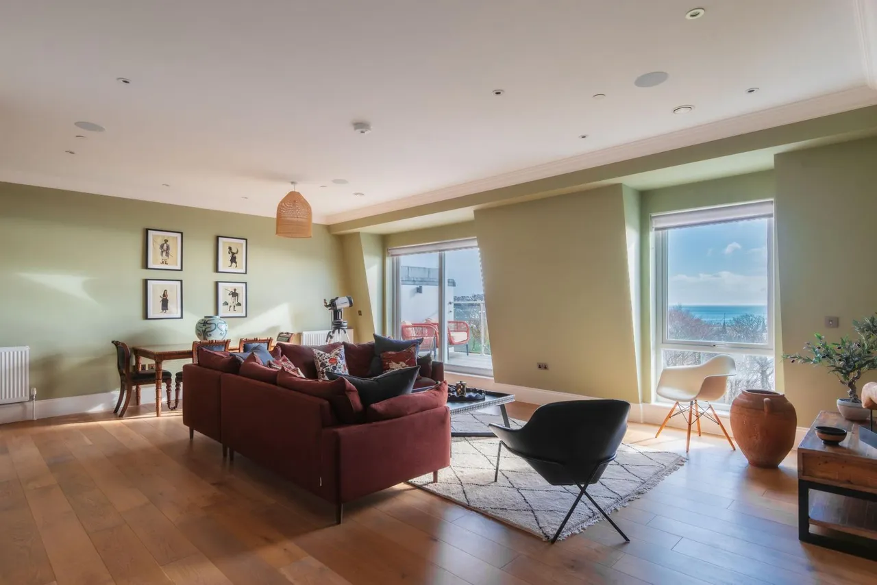 Derby Square, Douglas, IM1, photo 21