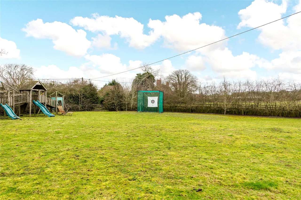 The Barn, Upper Heyford, NN7, photo 17
