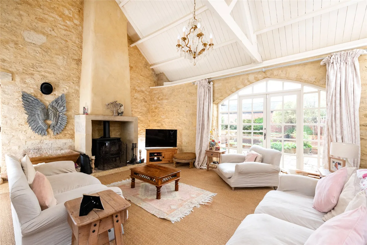The Barn, Upper Heyford, NN7, photo 8