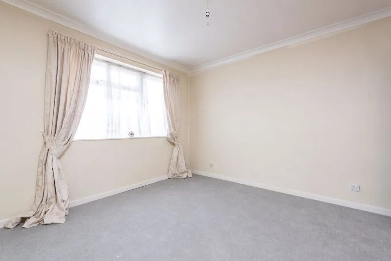 Hurtwood Road, Walton-On-Thames KT12 3QS, photo 6