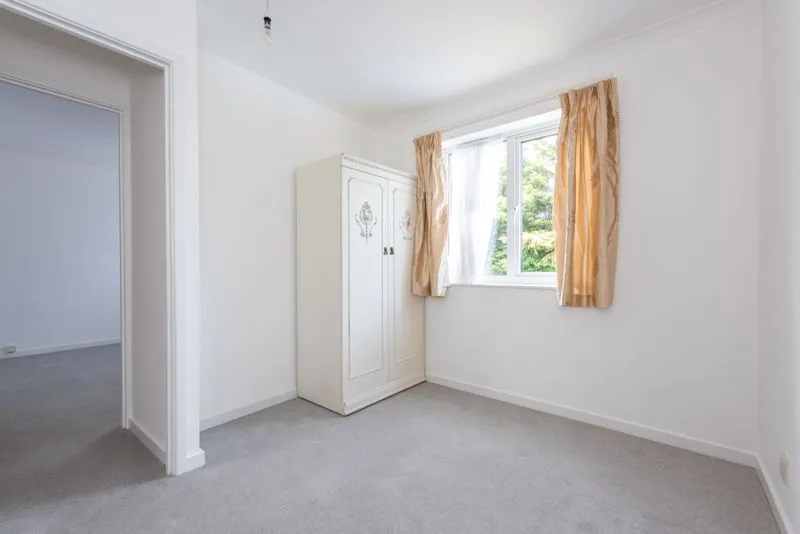 Hurtwood Road, Walton-On-Thames KT12 3QS, photo 5