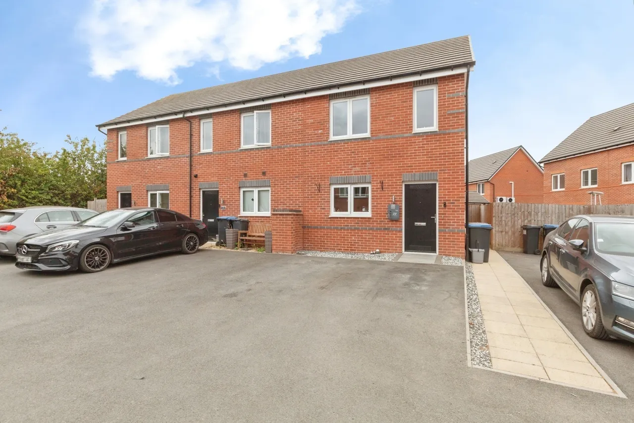 2 bed house for sale, Westfield Avenue, Earl Shilton, LE9