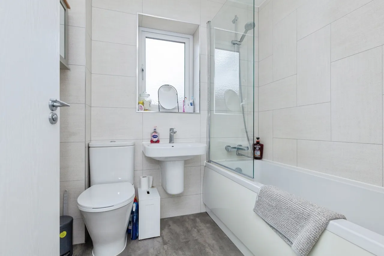 Westfield Avenue, Earl Shilton, LE9, photo 18