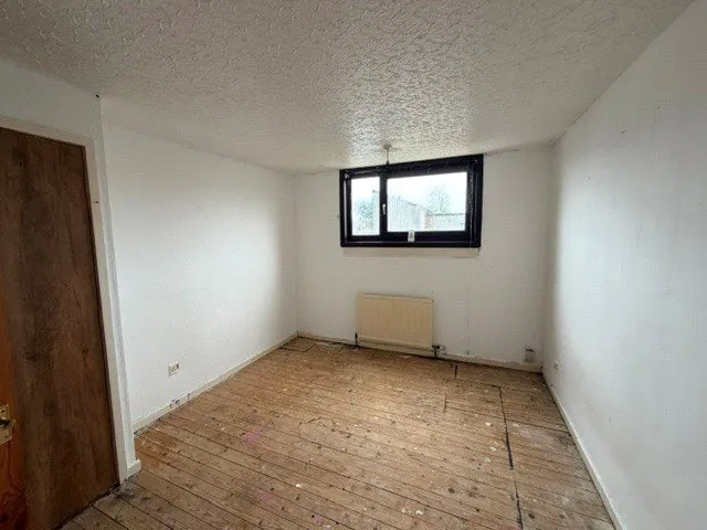 Colliston Avenue, Glenrothes, Fife, KY7, photo 15