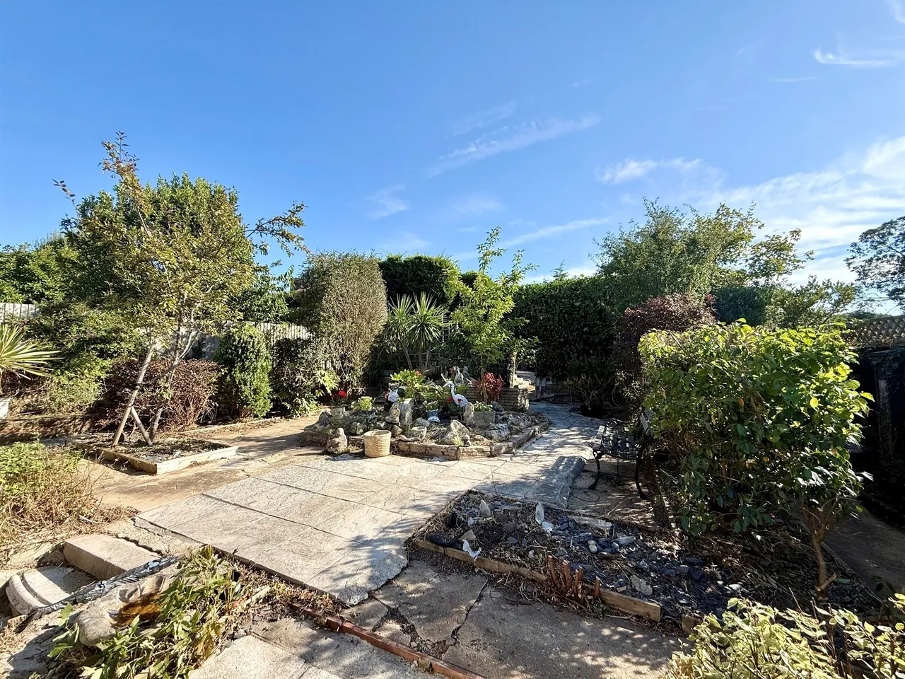Lion Hill, Stone Cross, Pevensey, photo 12