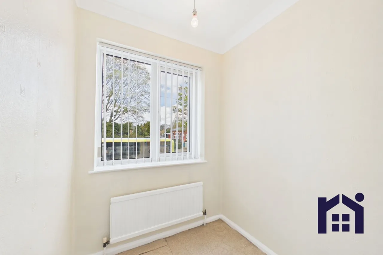 Spendmore Lane, Coppull, Chorley, PR7 5DD, photo 17