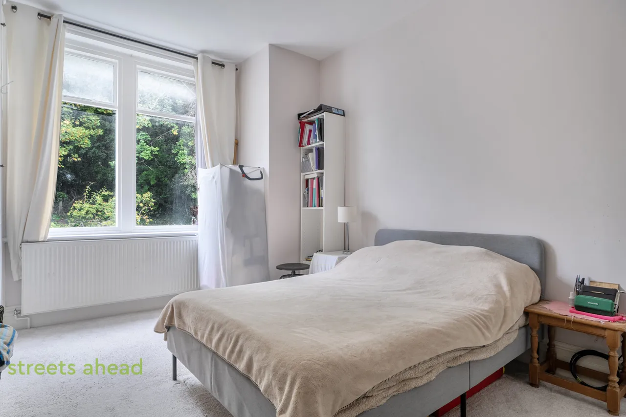 Godstone Road, Purley, CR8, photo 13