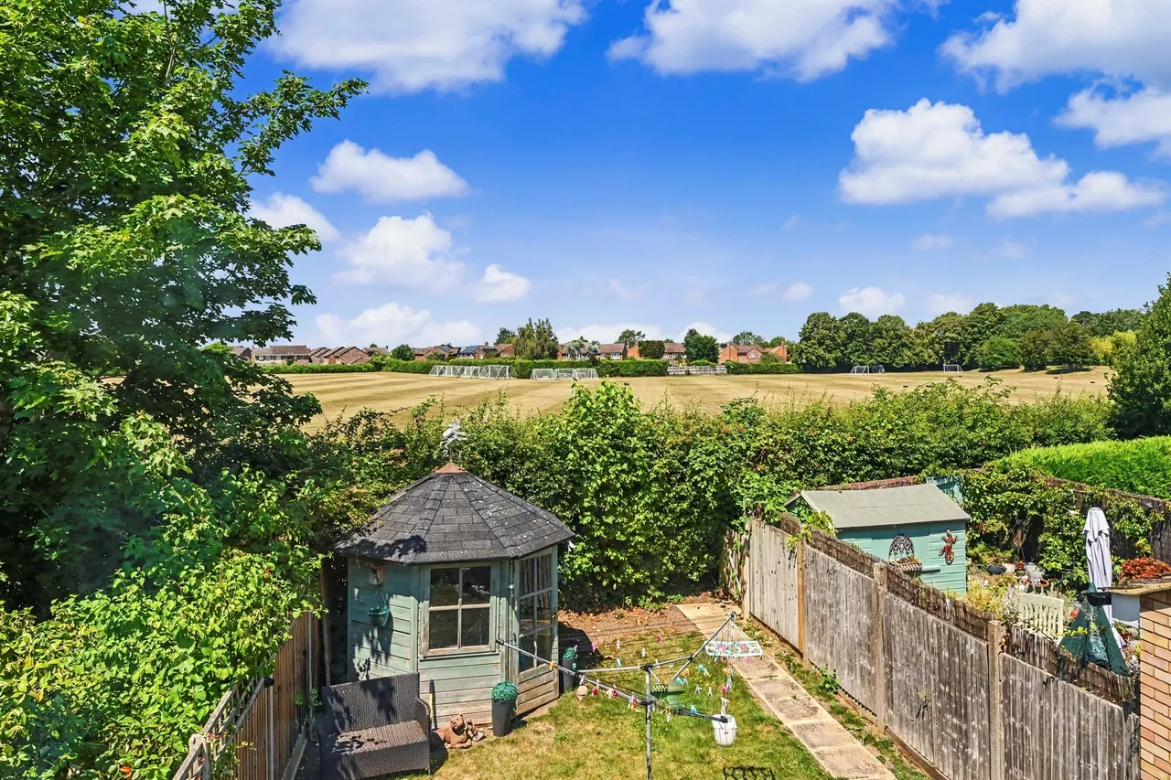 Verney Close, Tring, photo 12