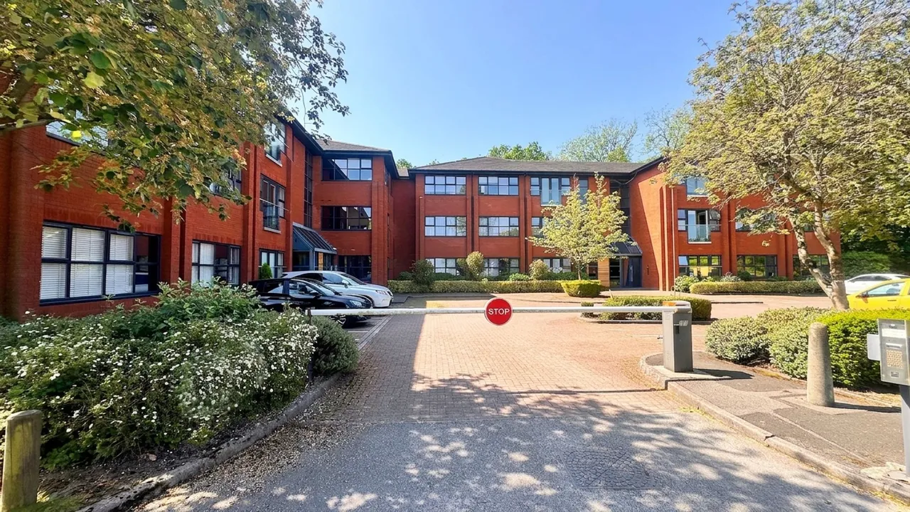 Woodview, Stockport, photo 17