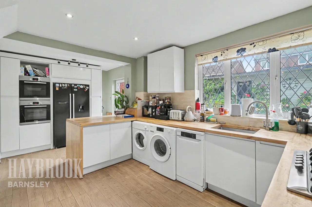 Middlecliffe Drive, Crow Edge, photo 3