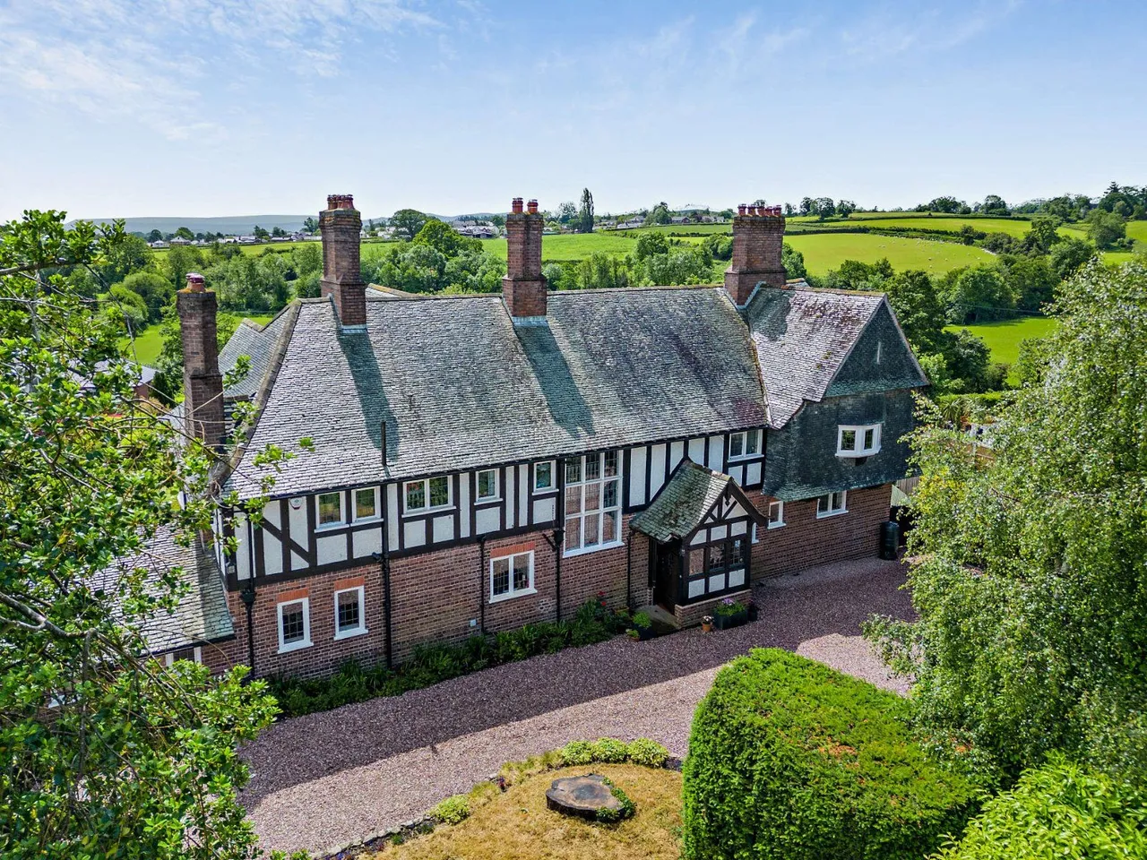Croeswylan Lane, Oswestry, SY10, photo 2