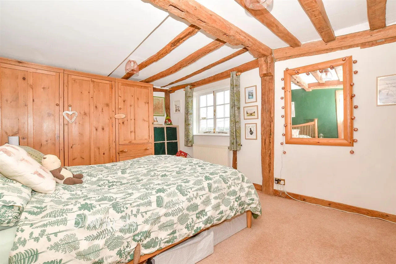Forge Lane, East Farleigh, ME15, photo 9